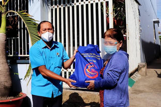 TP HCM: Nếu giãn cách lâu hơn thì thành phố vẫn đảm bảo chăm lo cho dân