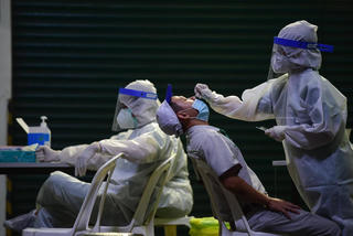 Long An: Hàng loạt công nhân nghi nhiễm Covid-19