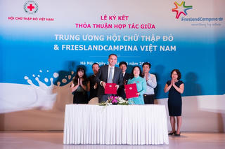 Frieslandcampina Việt Nam tham gia ‘giáo dục dinh dưỡng và phát triển thể lực cho trẻ em Việt Nam’