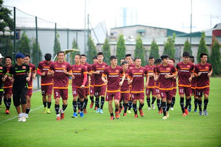 Tuyển thủ Việt Nam háo hức đọ sức với Man City