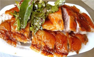 Vịt quay lá mắc mật