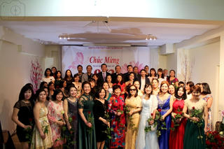 Phụ nữ Việt Nam tại Romania hướng tới hình ảnh thành đạt hơn