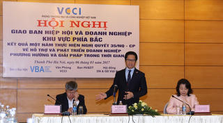 DN đề nghị lãnh đạo Trung ương công khai đường dây nóng