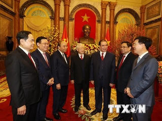 Tổng Bí thư, Chủ tịch nước chúc Tết các lãnh đạo và nguyên lãnh đạo