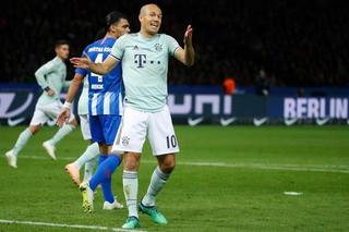 Bayern Munich thua sốc Hertha Berlin, sắp mất ngôi đầu Bundesliga