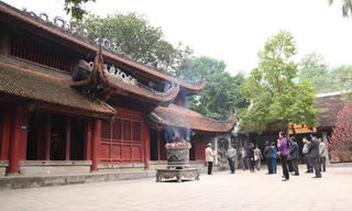 Về nguồn cội