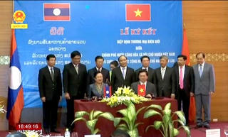 Ký Hiệp định thương mại biên giới giữa hai nước  Việt Nam-Lào