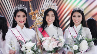 Người đẹp Việt điêu đứng vì thị phi sau khi đăng quang Hoa hậu