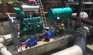 Nhùng nhằng 'siêu máy bơm'