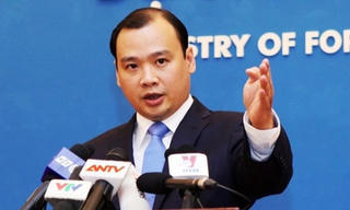 Yêu cầu Trung Quốc đưa máy bay chiến đấu ra khỏi quần đảo Hoàng Sa