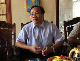 Yêu cầu làm rõ việc ‘gửi thi viên chức không được thì trù úm’