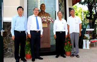 Chủ tịch Nguyễn Thiện Nhân chúc Tết các vị nguyên lãnh đạo Đảng, Nhà nước, MTTQ Việt Nam