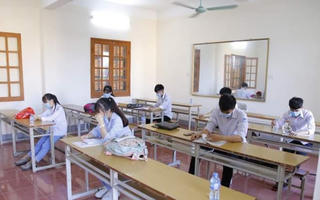 Thái Bình: Thí sinh thôn Bùi được xe chuyên dụng đưa đón