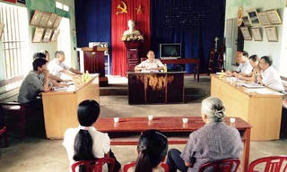 Khi cán bộ Mặt trận đi cơ sở