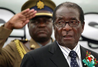 Cựu Tổng thống Zimbabwe được trao quyền miễn trừ truy tố