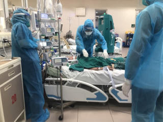 TP Hồ Chí Minh: Có 1.035 bệnh nhân Covid-19 nặng đang thở máy