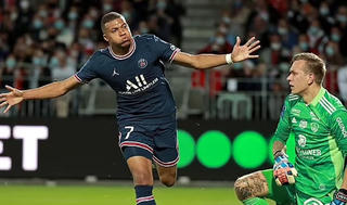 Messi không ra sân, Mbappe lập công giúp PSG đánh bại Brest