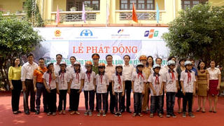 Yên Bái phát động năm học ATGT 2015-2016