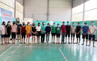 Cao Bằng: Nhiều cán bộ, công chức xã tụ tập đánh bạc giữa mùa dịch