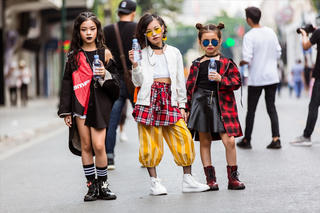 Mẫu nhí đổ bộ khoe dáng tại ‘The best street style’