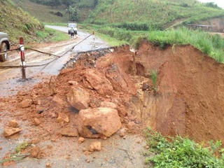 Nguy cơ lũ quét và sạt lở đất ở vùng núi phía Bắc