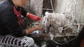 Ăn Tết chỉ sợ thực phẩm bẩn - Bài 2: Nước lã pha cồn thành rượu tết