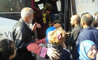 IS bất ngờ phóng thích 37 con tin Syria