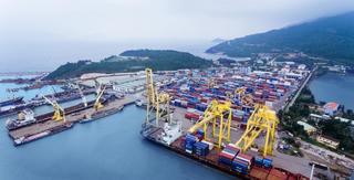 Hệ thống cảng biển Việt Nam tăng 4,5 lần