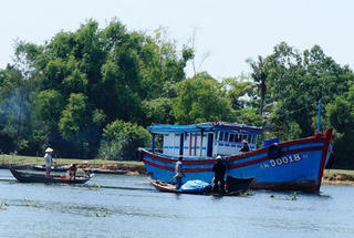 Hơn 2 tỷ đồng cải hoán phà tự hành vỏ thép Tam Hải