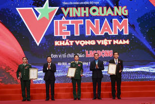 Chương trình Vinh quang Việt Nam tôn vinh 9 tập thể, cá nhân tiêu biểu