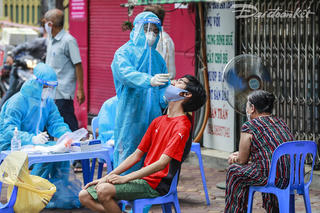 Điều gì đang diễn ra trong 2 khu cách ly y tế tại quận Đống Đa?