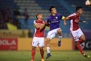 V.League 2020: Bứt Top và nguy cơ