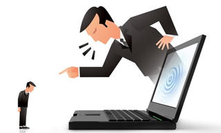 Có một thứ hội chứng... “nói xấu dân tộc”