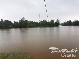 Miền Trung bão dữ vừa qua lũ lớn đã về