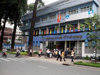 Trường ĐH Kinh tế TP HCM: 522 suất học bổng cho tân sinh viên