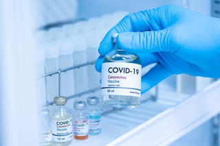Nước Anh tìm kiếm vaccine ngừa biến thể mới