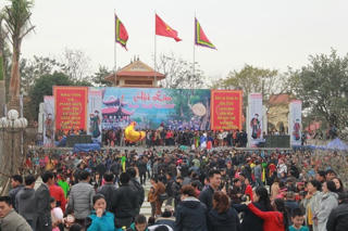 Mùa hội năm nay