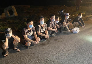 Biên Phòng Hà Tiên tiếp tục phát hiện 7 đối tượng vượt biên trái phép 