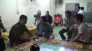 Đồng Nai: Bắt giữ hàng chục đối tượng đánh bạc bằng game bắn cá