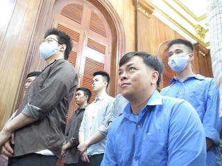 Xét xử sơ thẩm Phúc ‘XO’ và 11 đồng phạm