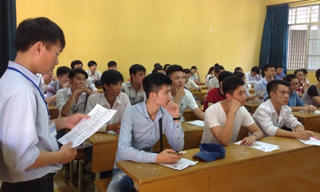 Xét tuyển bằng học bạ: Liệu có chuyện chạy điểm?