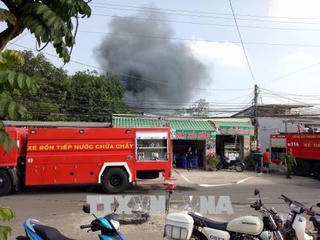 Hỏa hoạn thiêu rụi 500 m2 nhà xưởng tại Bình Dương