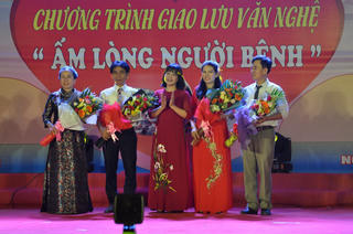 Bác sĩ về hưu tham gia chống dịch Covid-19
