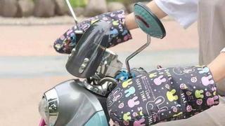Những phụ kiện chống rét dành cho người đi xe máy