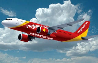 Vietjet giảm giá cho hành khách bị ảnh hưởng bởi sự cố cầu Ghềnh
