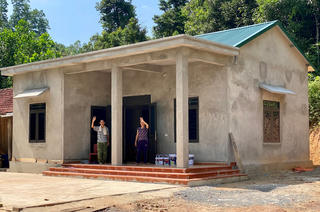 Người nghèo vơi nỗi lo