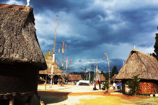 Lễ hội cây nêu và giao lưu văn hóa các dân tộc thiểu số