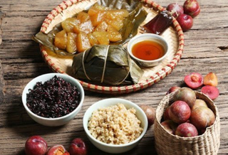 Điểm danh những món ăn trong Tết Đoan Ngọ 