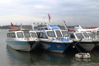 Vụ Ca nô bị lật: Nhiều người tử vong vì không có lối thoát?