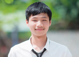 Nam sinh xứ Nghệ xuất sắc giành 3 điểm 10 trong kỳ thi THPT quốc gia